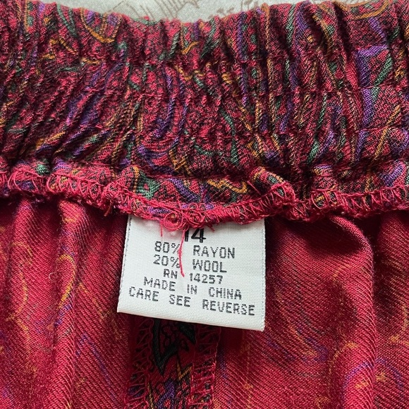 Vintage Rayon Wool Pull On Red Paisley Pleated Midi Skirt 14 Fairy Cottagecore - Picture 5 of 7
